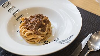 La Gustea Hotel & Cucina