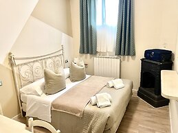 Soggiorno Pezzati Daniela