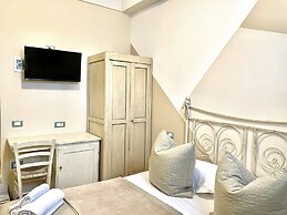 Soggiorno Pezzati Daniela