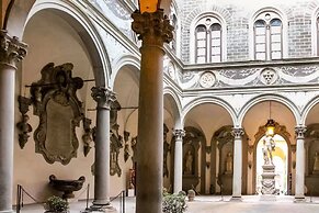 XXVII Aprile Bed & Car