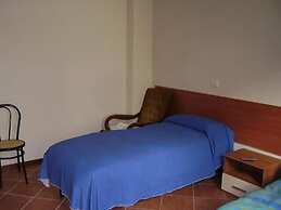 XXVII Aprile Bed & Car