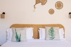 Hotel La Villa Juan Beach