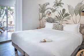 Hotel La Villa Juan Beach