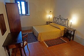 Castello di Selvole-Adults Only