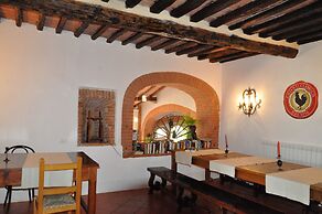 Castello di Selvole-Adults Only