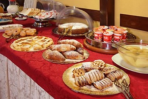 Cassia Hotel