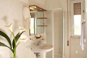 Cassia Hotel