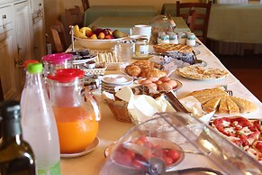 Il Colombaio Winery and Rooms