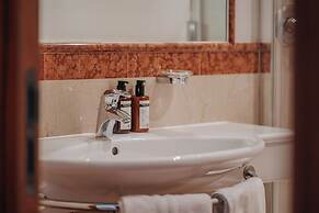 Windsor Merano Hotel & Suites