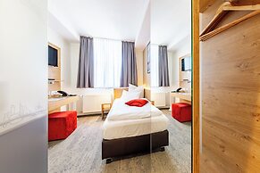 Maingau Hotel