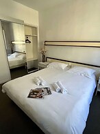 Hotel des Grands Hommes - Bordeaux Centre