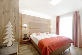 Hotel Alpina Arlberg