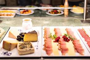 Hotel Alpina Arlberg