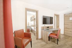 Hotel Alpina Arlberg