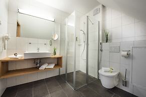 AlpenParks Hotel & Apartment Orgler