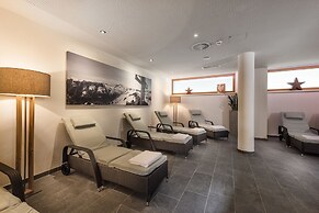 AlpenParks Hotel & Apartment Orgler