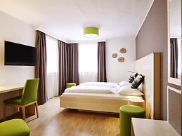 Das Grüne Hotel zur Post