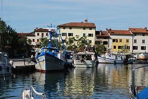 Alla Città di Trieste