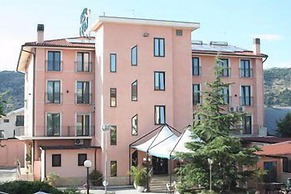 Hotel Leon
