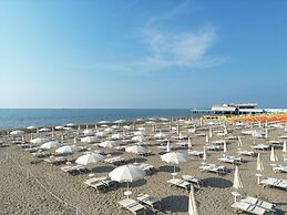 Hotel Italia Palace