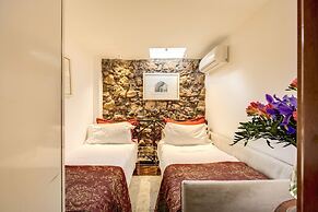 Pantheonview - Luxury Suites