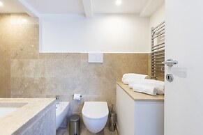 Pantheonview - Luxury Suites