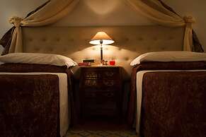 Pantheonview - Luxury Suites