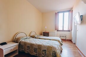 Hotel Savoia E Campana