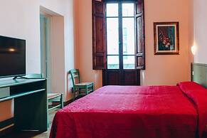 Hotel Savoia E Campana