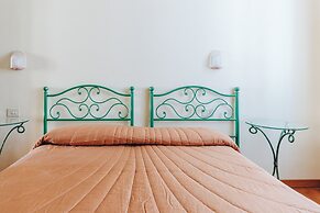 Hotel Savoia E Campana