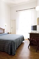 Hotel Savoia E Campana