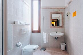 Hotel Savoia E Campana