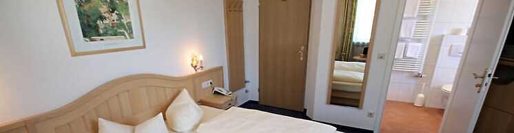 Hotel Roter Hahn - Bed & Breakfast