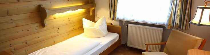 Hotel Roter Hahn - Bed & Breakfast