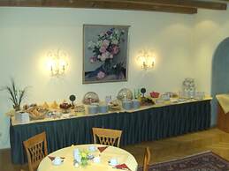 Hotel Roter Hahn - Bed & Breakfast