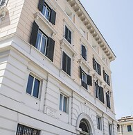 All'Ombra del Cupolone