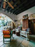 Stratos Art Deco House