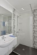 Napa Prince Hotel Apartments