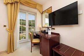 Hotel Kanajt