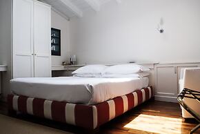 L'Approdo delle Sirene