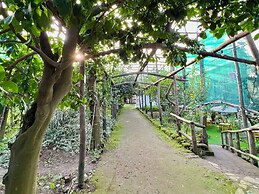 Relais Correale Rooms & Garden