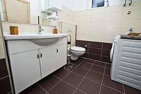 Split Apartments Peric