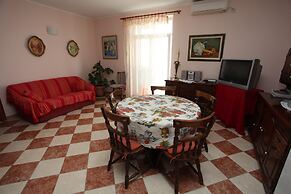 Split Apartments Peric