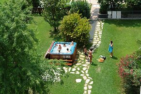 Ambassador Suite Hotel