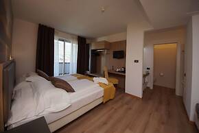 Ambassador Suite Hotel