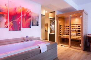 Ambassador Suite Hotel