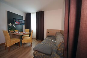 Ambassador Suite Hotel