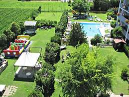 Ambassador Suite Hotel