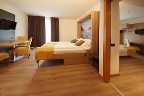 Ambassador Suite Hotel