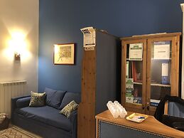 Bonapace Porta Nolana B&B